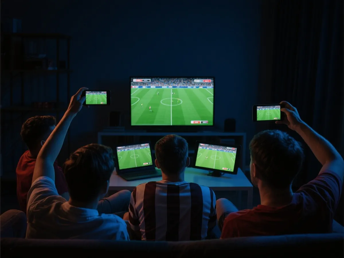 多设备观看赛事直播场景